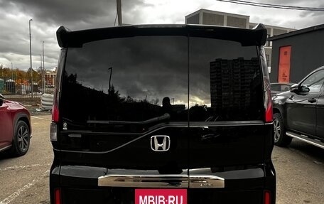 Honda Stepwgn IV, 2017 год, 2 300 000 рублей, 8 фотография