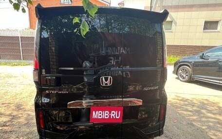 Honda Stepwgn IV, 2017 год, 2 300 000 рублей, 16 фотография