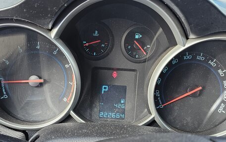 Chevrolet Cruze II, 2011 год, 540 000 рублей, 10 фотография