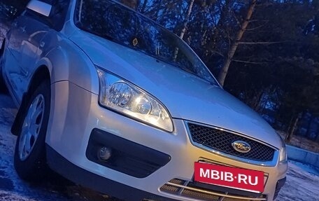 Ford Focus II рестайлинг, 2006 год, 580 000 рублей, 17 фотография