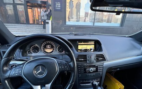 Mercedes-Benz E-Класс, 2011 год, 1 250 000 рублей, 7 фотография