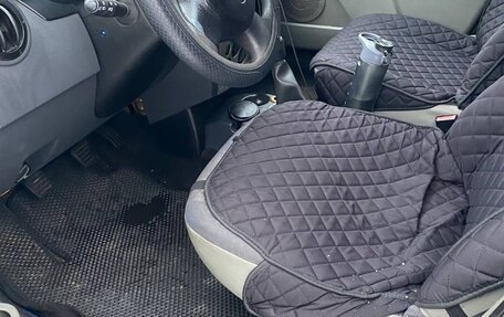 Renault Logan I, 2006 год, 120 000 рублей, 6 фотография