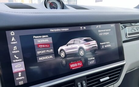 Porsche Cayenne III, 2019 год, 10 900 000 рублей, 15 фотография