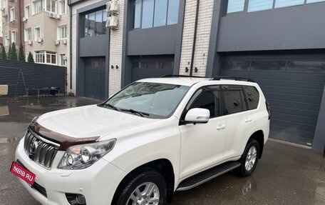 Toyota Land Cruiser Prado 150 рестайлинг 2, 2011 год, 3 500 000 рублей, 5 фотография