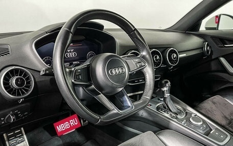 Audi TT, 2018 год, 2 797 000 рублей, 13 фотография