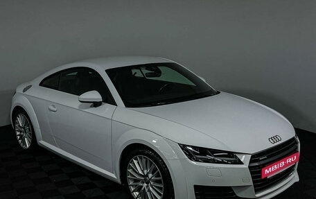 Audi TT, 2018 год, 2 797 000 рублей, 16 фотография