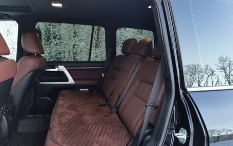 Toyota Land Cruiser 200, 2020 год, 11 000 000 рублей, 8 фотография