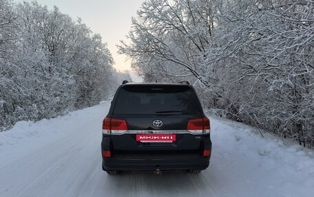 Toyota Land Cruiser 200, 2020 год, 11 000 000 рублей, 5 фотография