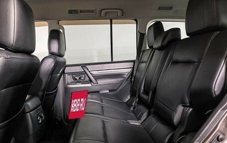 Mitsubishi Pajero IV, 2012 год, 2 247 000 рублей, 10 фотография