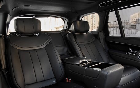 Land Rover Range Rover IV рестайлинг, 2025 год, 23 785 000 рублей, 27 фотография