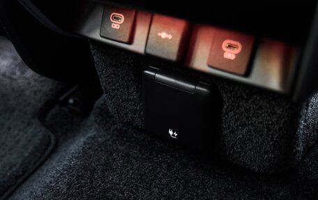 Land Rover Range Rover IV рестайлинг, 2025 год, 23 785 000 рублей, 32 фотография