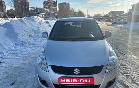Suzuki Swift IV, 2011 год, 980 000 рублей, 3 фотография