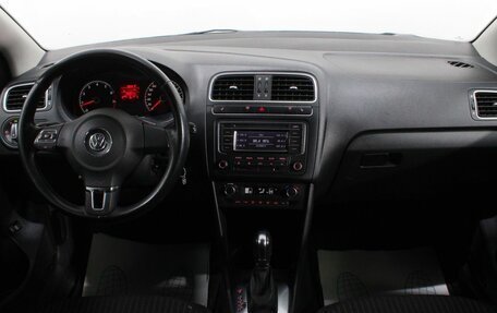 Volkswagen Polo VI (EU Market), 2013 год, 800 000 рублей, 13 фотография