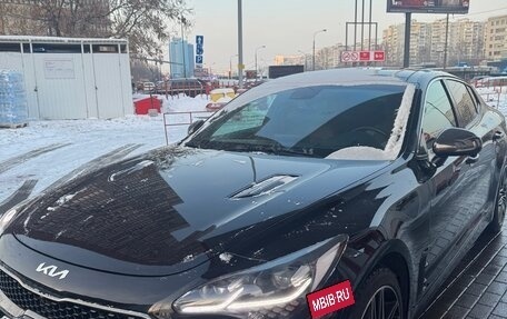 KIA Stinger I, 2023 год, 3 840 000 рублей, 2 фотография