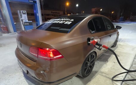 Volkswagen Passat B7, 2011 год, 950 000 рублей, 4 фотография