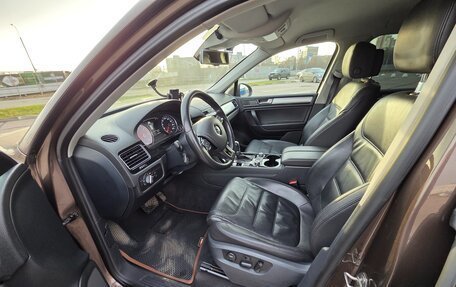 Volkswagen Touareg III, 2013 год, 2 190 000 рублей, 10 фотография