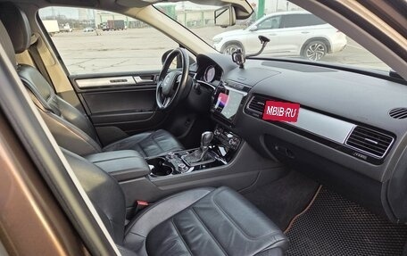 Volkswagen Touareg III, 2013 год, 2 190 000 рублей, 11 фотография