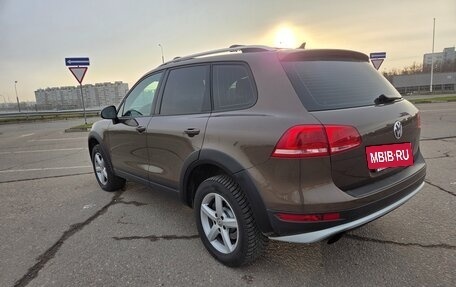 Volkswagen Touareg III, 2013 год, 2 190 000 рублей, 6 фотография
