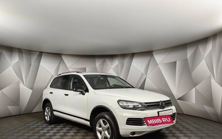 Volkswagen Touareg III, 2013 год, 2 099 000 рублей, 3 фотография