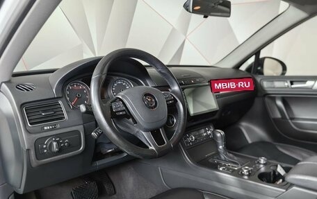 Volkswagen Touareg III, 2013 год, 2 099 000 рублей, 19 фотография