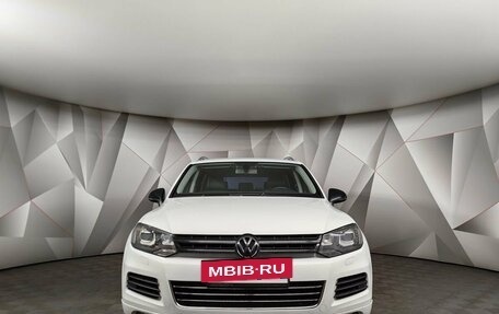 Volkswagen Touareg III, 2013 год, 2 099 000 рублей, 7 фотография