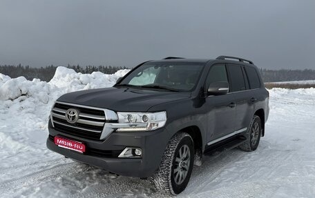 Toyota Land Cruiser 200, 2016 год, 6 500 000 рублей, 1 фотография
