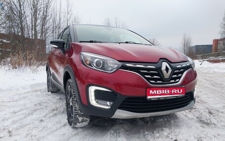 Renault Kaptur I рестайлинг, 2021 год, 1 780 000 рублей, 1 фотография