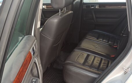 Volkswagen Touareg III, 2008 год, 1 150 000 рублей, 10 фотография