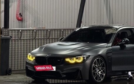 BMW M4, 2018 год, 4 190 000 рублей, 13 фотография