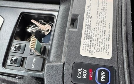 Toyota Land Cruiser Prado 150 рестайлинг 2, 2009 год, 2 800 000 рублей, 5 фотография