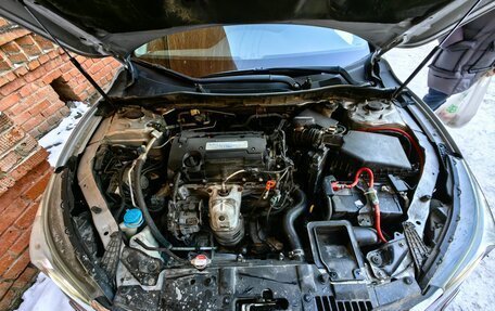 Honda Accord IX рестайлинг, 2013 год, 1 500 000 рублей, 12 фотография