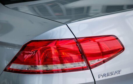 Volkswagen Passat B8 рестайлинг, 2015 год, 1 598 000 рублей, 14 фотография