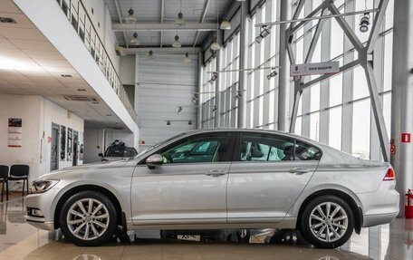 Volkswagen Passat B8 рестайлинг, 2015 год, 1 598 000 рублей, 6 фотография