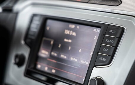 Volkswagen Passat B8 рестайлинг, 2015 год, 1 598 000 рублей, 25 фотография