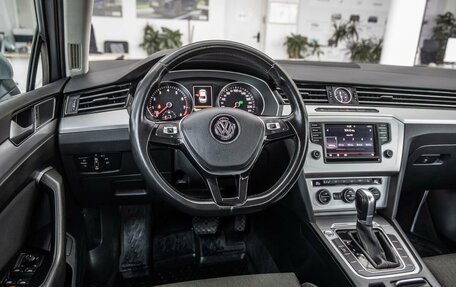 Volkswagen Passat B8 рестайлинг, 2015 год, 1 598 000 рублей, 22 фотография