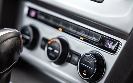 Volkswagen Passat B8 рестайлинг, 2015 год, 1 598 000 рублей, 26 фотография