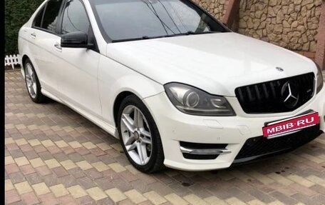 Mercedes-Benz C-Класс, 2012 год, 1 250 000 рублей, 3 фотография