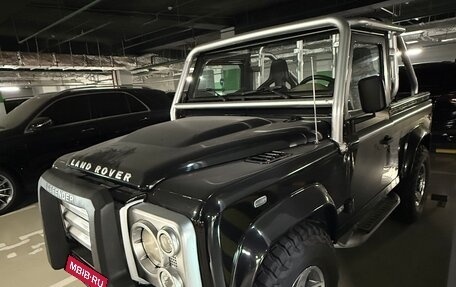 Land Rover Defender I, 2008 год, 4 390 000 рублей, 3 фотография