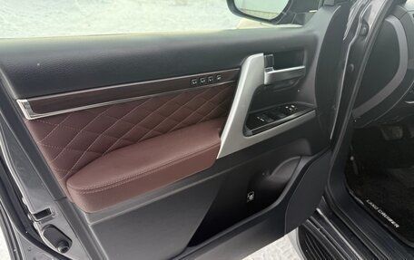 Toyota Land Cruiser 200, 2016 год, 6 500 000 рублей, 11 фотография