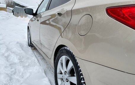 Hyundai Solaris II рестайлинг, 2011 год, 940 000 рублей, 12 фотография