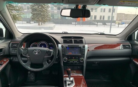 Toyota Camry, 2014 год, 2 000 000 рублей, 3 фотография