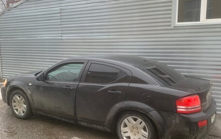 Dodge Avenger II рестайлинг, 2007 год, 650 000 рублей, 2 фотография