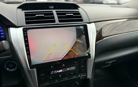 Toyota Camry, 2017 год, 1 970 000 рублей, 10 фотография