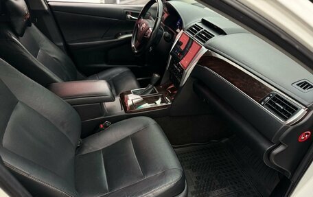 Toyota Camry, 2017 год, 1 970 000 рублей, 14 фотография