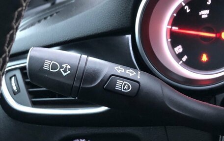 Opel Astra K, 2018 год, 1 200 000 рублей, 17 фотография