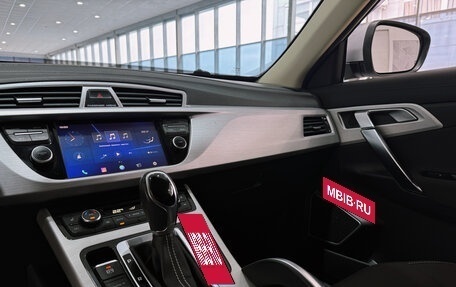 Geely Atlas I, 2019 год, 1 600 000 рублей, 13 фотография