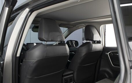 Toyota RAV4, 2023 год, 3 600 000 рублей, 10 фотография