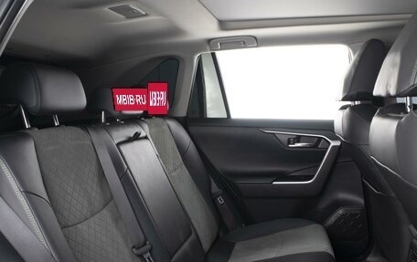 Toyota RAV4, 2023 год, 3 600 000 рублей, 6 фотография