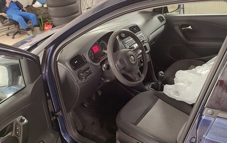 Volkswagen Polo VI (EU Market), 2012 год, 700 000 рублей, 9 фотография