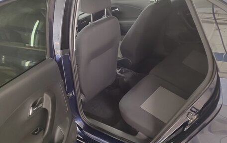 Volkswagen Polo VI (EU Market), 2012 год, 700 000 рублей, 8 фотография